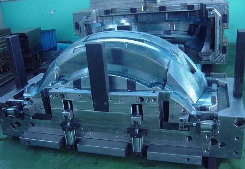 深圳塑膠模具廠，模具維護(hù)中的常見問題解決方法